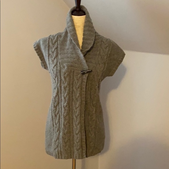 Esprit Short-sleeve Sweater - Picture 1 of 5